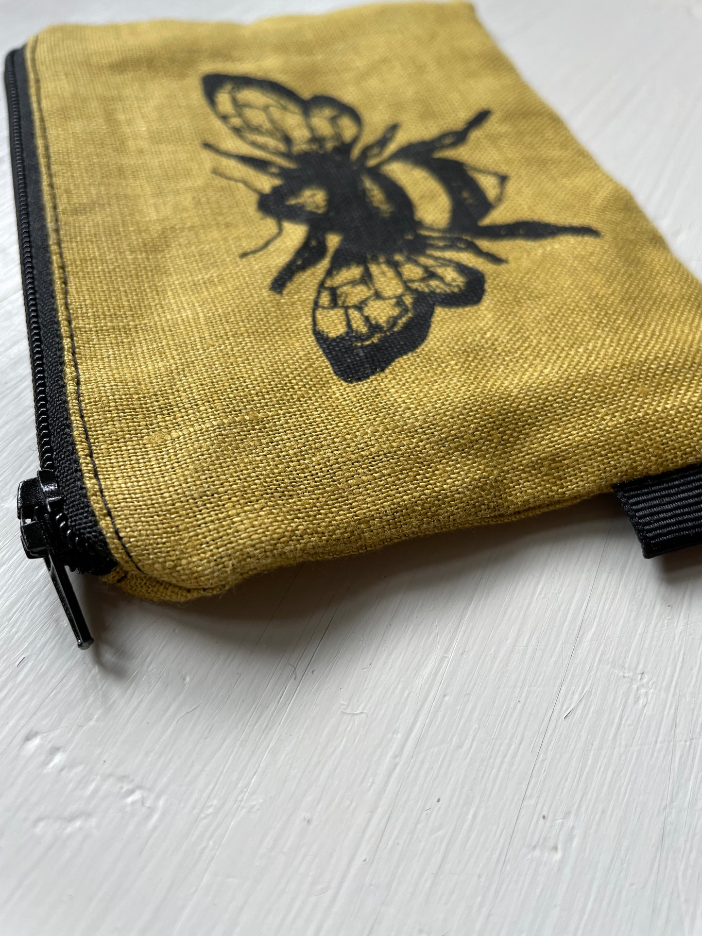 Little Bee Purse